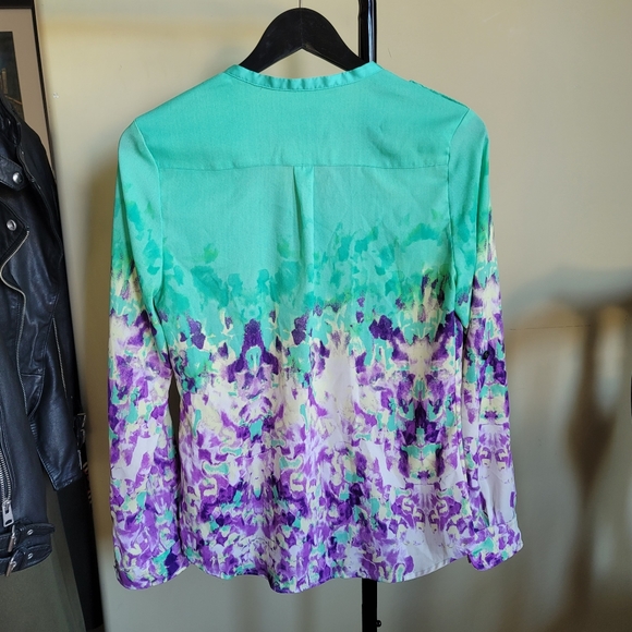 Calvin Klein Button-up - size S - Picture 7 of 11